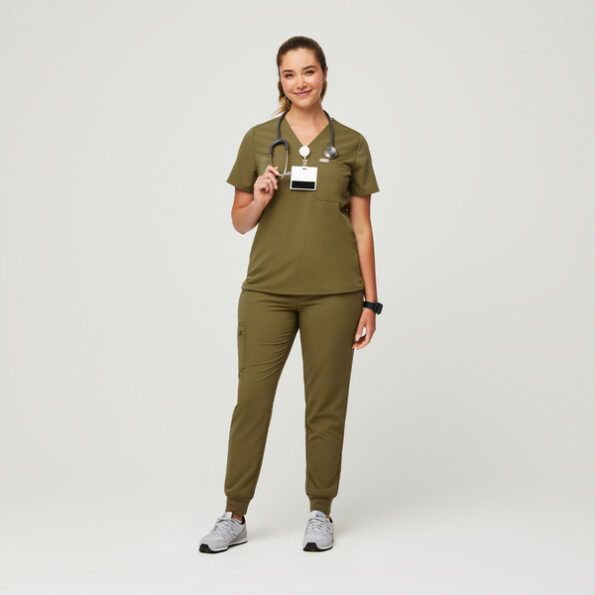 webimage-ALT_W_Catarina_Scrub_Martini_Olive_Q2_2022_-2