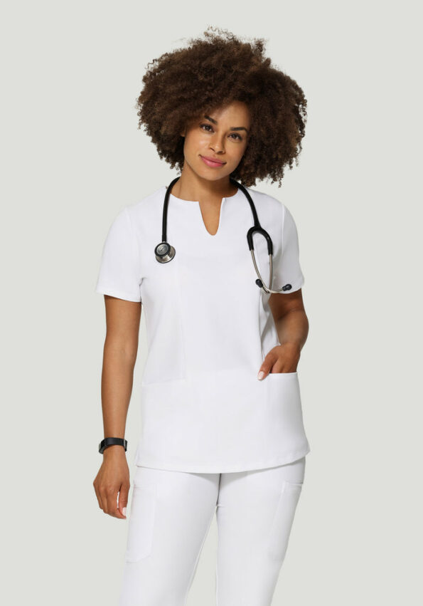 Scrubs_Cargo_Pants_A_SS_WHITE_TOP3_Full-Body-Front-Tucked-Out_899_2021_700x