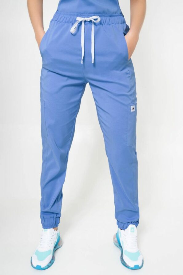 gaphant-uniformes-medicos-de-mujer-PANTALÓN-AZUL-CELESTE_6-683×1024