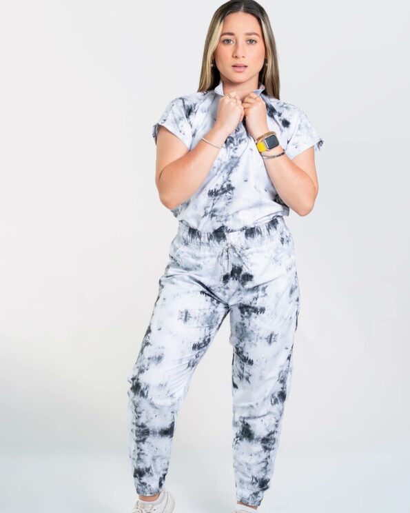 anclauniformes_1680096738_3069196355654832627_6053013150